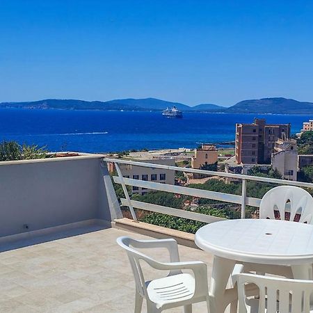 Lucy Penthouse Apartment อาลเกโร ภายนอก รูปภาพ