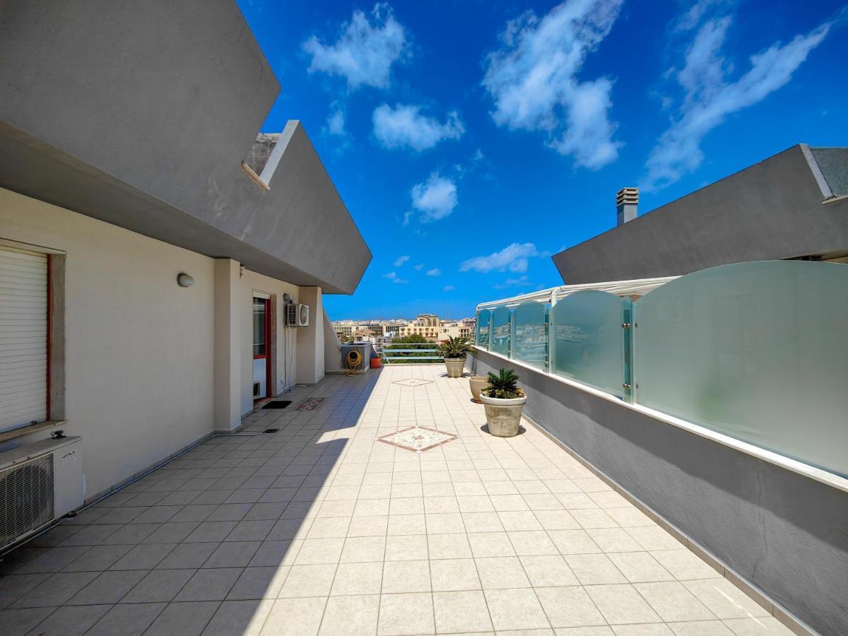 Lucy Penthouse Apartment อาลเกโร ภายนอก รูปภาพ