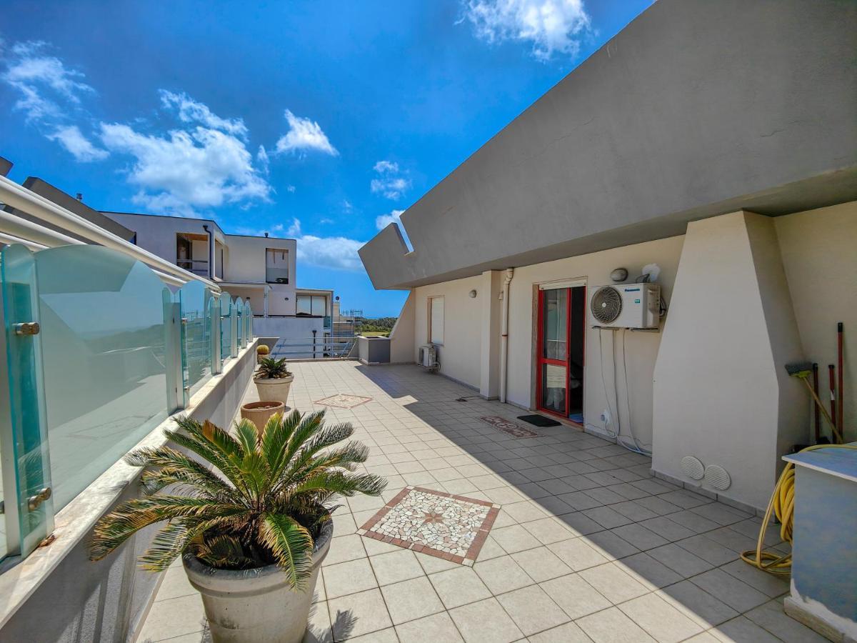 Lucy Penthouse Apartment อาลเกโร ภายนอก รูปภาพ